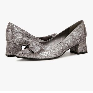 Naturalizer Womens Prompt Slingback Pointed Toe High Heels
Size 7.5 W